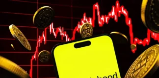 HOOD and COIN Stock Price Forecast as Expert Predicts Bitcoin Price Crash to $10k