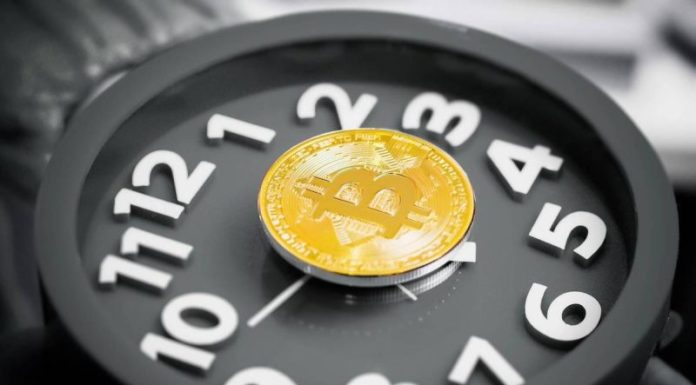 Crypto Market Update: White House Pushes for Compromise in Stablecoin Negotiations