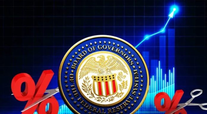 December Fed Rate Cut Prospects Strengthen After ADP Shows Deepening Labor Market Weakness