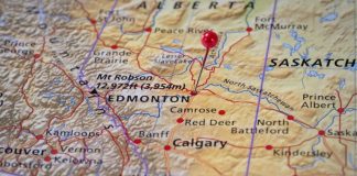 Canada-Alberta Pact: Boosting Oil Exports and Clean Energy